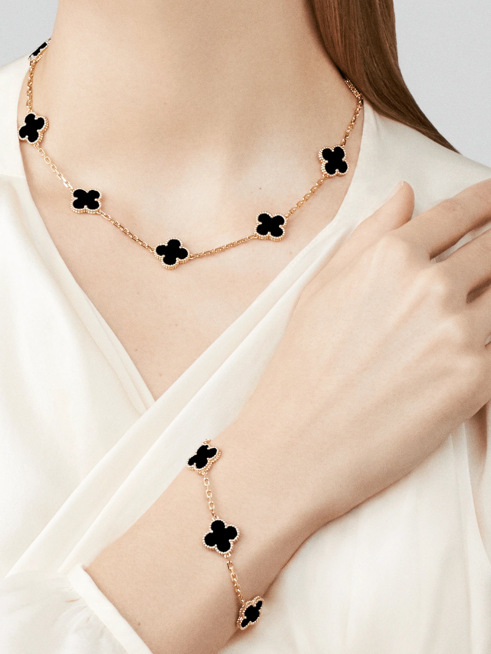 Laara Necklace- Black – Necessities Fashion Accessories